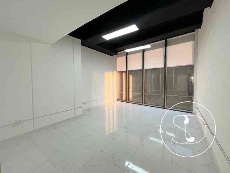 oficina en renta avenida antea jurica queretaro queretaro plUmAen